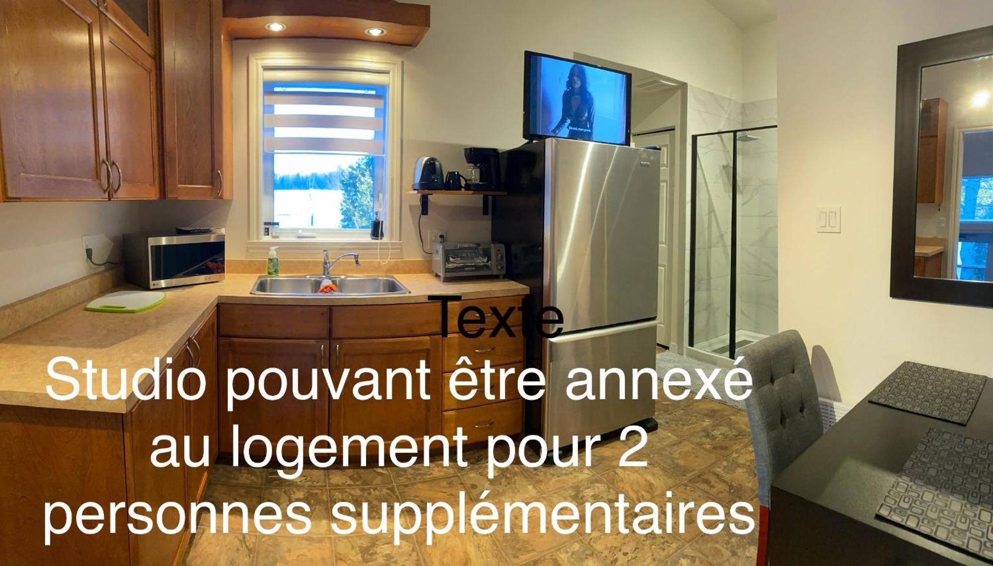 Logement 3 ,5 Entierement Prive Lac-Mégantic Esterno foto